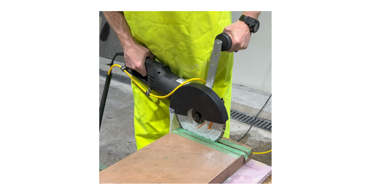 ALPHA ECG-900 Wet HS Grinder