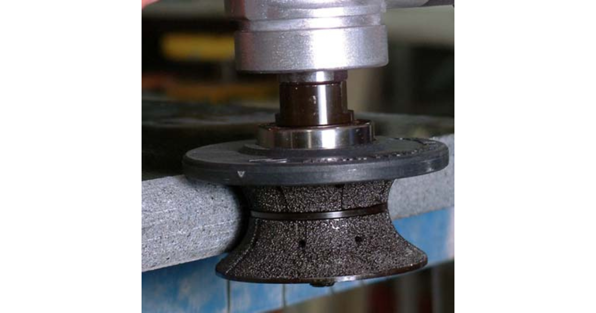 Alpha Profiler V-Series Bullnose Edge Treatment