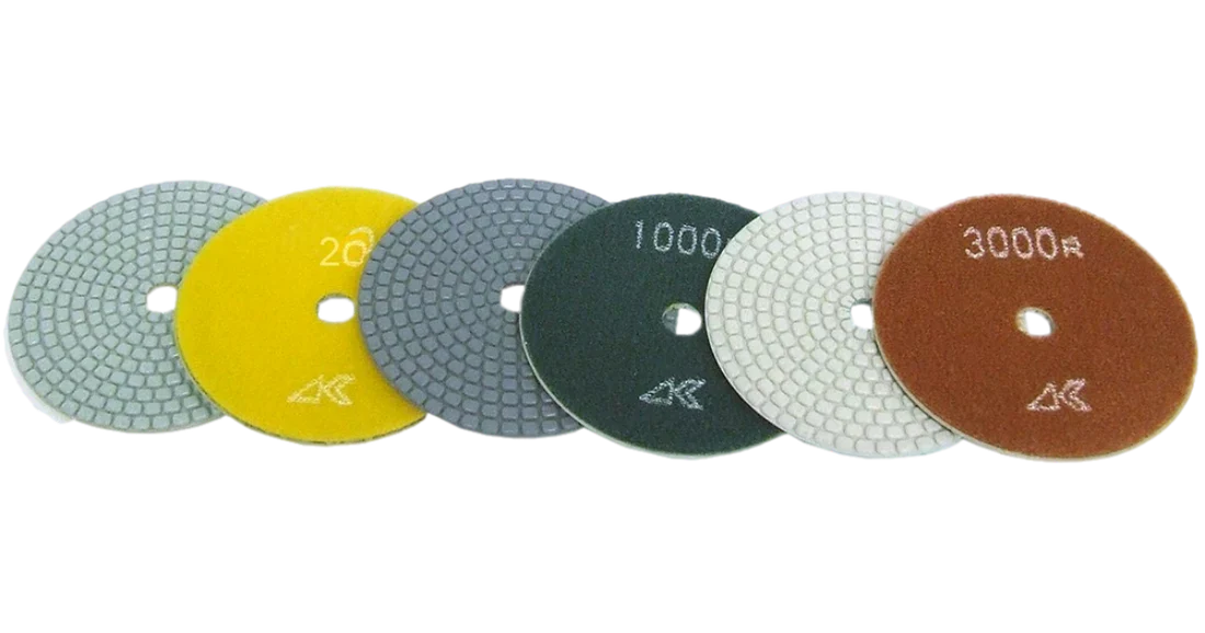 Dry polishing pads