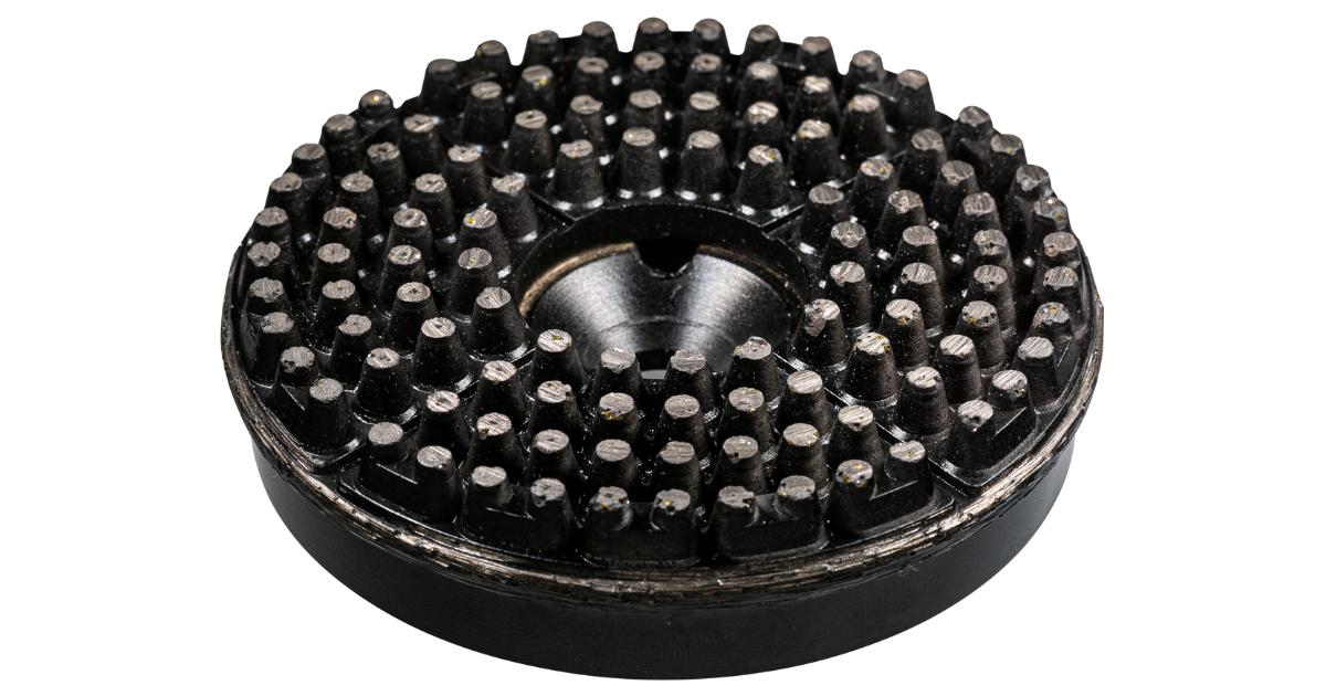 Cyclone Cluster Puck