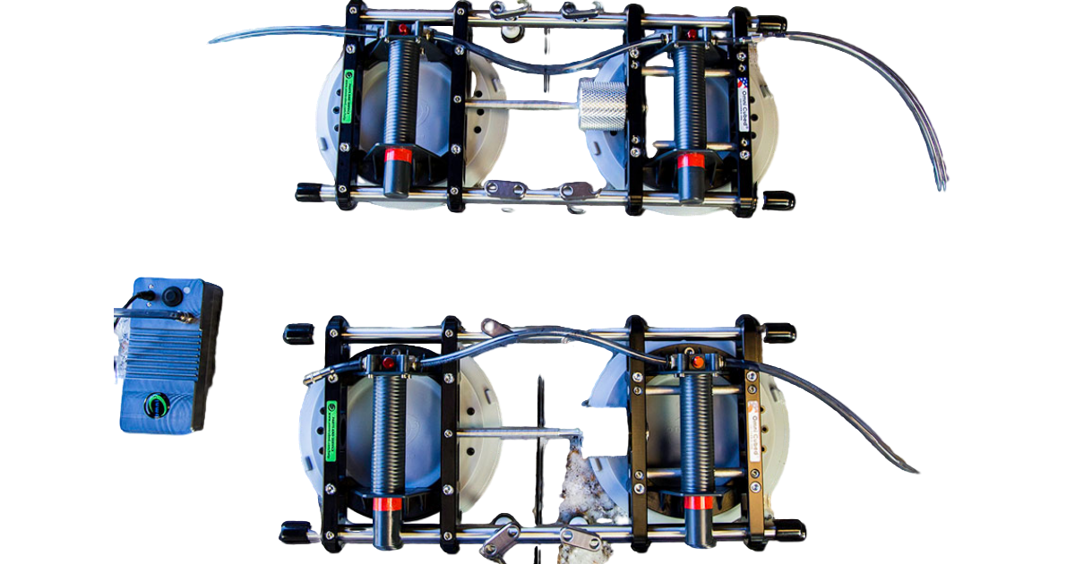 The Omni Cubed Pro Stealth Seamer is a versatile tool that eliminates the need for straps or bar-clamps, allowing for the creation of high-quality perpendicular seams, used with glass and stone.